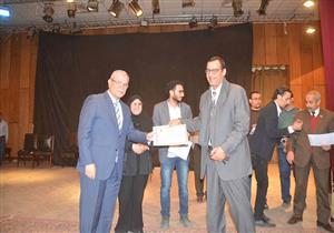 تكريم الفائزين في المهرجان الأول للثقافة والفنون لمحافظات شمال الصعيد