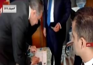 السفير المصري ببغداد يدلي بصوته في الانتخابات الرئاسية- فيديو