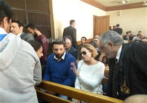 والدة متهم بقضية "خطف الأطفال": "لا ابني ولا ريهام محتاجين عشان يتاجروا في الأطفال"