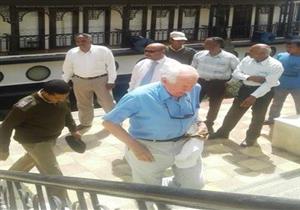 بالصور..  وصول 35 سائحا إنجليزيا لزيارة "أبيدوس" الأثرية بسوهاج