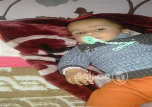 دفع ثمن فقر والده.. رحلة طفل عمره 9 أشهر بمستشفيات الفيوم إلى "الموت"