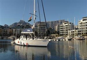  زورق شراعي للنساء فقط ينجح في التجول حول العالم