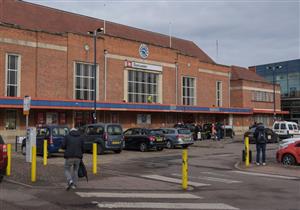 في بريطانيا.. عاشقان ينتحران بعد معانقة بمحطة قطارات