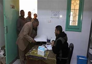 بعد فيديو لعيادات مغلقة بالأقفال.. حملة تفتيشية على المستشفيات بأسيوط