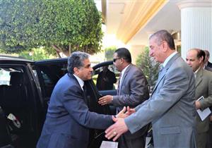 بالصور- محافظ كفر الشيخ يستقبل وزير البيئة 