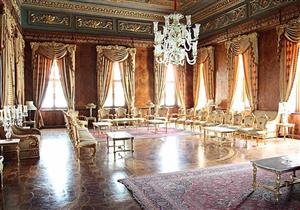 قصر المنيل يحتفل بأعياد الربيع بـ"وردة وبصلة"