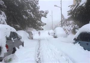 عواصف ثلجية كثيفة تخلف أضرارا كبيرة في أميركا