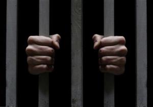 وقف عاريًا في المحكمة وهاجم الشرطة .. متهم سوداني في حالة سكر