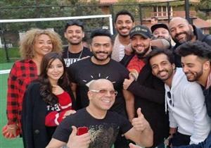 فيديو| تامرحسني يغني لكأس العالم 2018 مع النجم العالمي جيسون