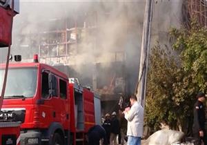 سيجارة تشعل حريقا في مصنع قطن بكرداسة