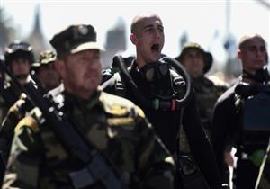 اليونان تمدد الخدمة العسكرية الإلزامية وسط استمرار التوترات مع تركيا