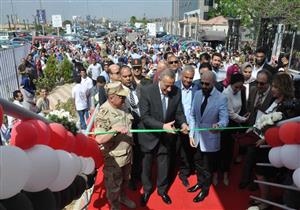 ​بالصور- محافظ الجيزة يفتتح كوبري مشاة جامعة مصر بمدينة 6 أكتوبر