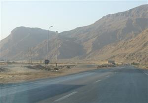 عودة الحركة المرورية إلى طبيعتها بطريق السخنة – الزعفرانة