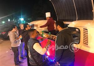 كيف حوَّل شباب مصري السيارات "الخردة" لمطاعم عصرية متنقلة؟