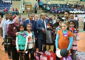 بالصور- جامعة جنوب الوادي تحتفل بيوم اليتيم