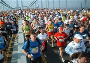  ماراثون سنوي لـ"الفاشلين".. زحام بأول "دورة" والجائزة "عصير"