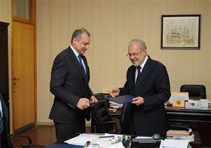 توقيع اتفاقية تعاون بين "تطوير المناطق العشوائية" وجامعة فاروس