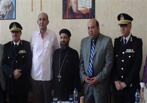 سكرتير محافظة جنوب سيناء يهنئ راعي كنسية موسى النبي بالطور