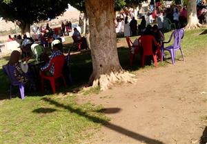 في شم النسيم.. كورنيش المنيا للأغنياء فقط (صور)