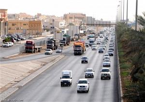 لأول مرة في السعودية.. لوحات إرشادية مرورية للرجال والنساء (صور)