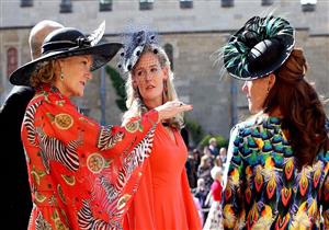 لماذا ترتدي النساء القبعات في حفل زفاف هاري وميجان؟