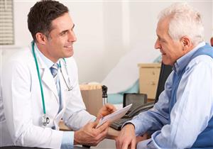 لكبار السن.. 6 أعراض تُنذر بضرورة كسر الصيام