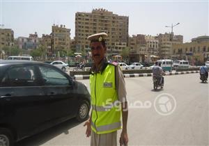 بالصور- الأمين رمضان بطل يتحدى الطقس الحار في نهار الشهر الكريم