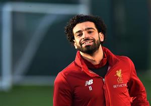 بالفيديو- علي الحجار يهدي أحدث أغانيه إلى محمد صلاح‎