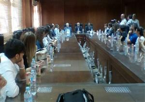 بالصور.. وفد من "كاتانيا" الإيطالية يزور كلية الآثار بالأقصر