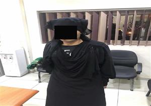 "غبي منه فيه".. ارتدى نقابًا أمام الكاميرات بـ"مول" شهير للتحرش بالنساء