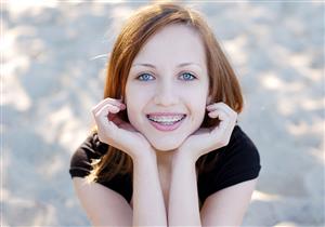 ما العمر المناسب لتقويم أسنان الأطفال؟