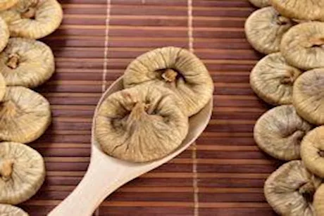 للنساء- فوائد التين المجفف لصحة عظامِك بعد الأربعين