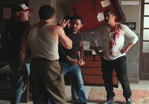 بالصور ..كرارة يضرب بويكا "بجد" ومؤلفين يرفضون كتابة الفيلم ..بيتر ميمي يكشف أسرار "حرب كرموز" 