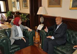 وزيرة الصحة تتعهد لمجدي يعقوب بحل أزمة تأخر الأدوية والمستلزمات بالجمارك 