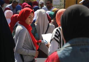 بينهم رئيس لجنة.. إغماءات بالجملة في امتحان الفيزياء بالدقهلية