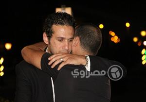 بالصور.. نجوم الرياضة يؤدون واجب العزاء في نجل محمد فضل