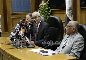 رئيس "الثانوية العامة": نتيجة عينة الفيزياء المتداولة غير صحيحة