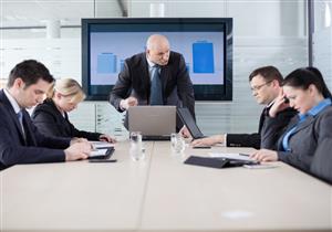 4 أخطاء تجنبها عند المطالبة بزيادة الراتب من مديرك