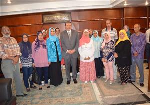 وزير القوى العاملة يشهد تخرج أولى دفعات أكاديمية تعليم فنون "الحياكة"