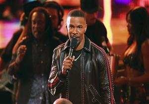 صور..جيمي فوكس ينعي وفاة "تنتيشن" بحفل توزيع جوائز الـ"Bet Awards"