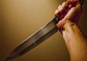 مختل نفسيًا يذبح زوجته بسكين ويهذي بكلمات غير مفهومة في الفيوم