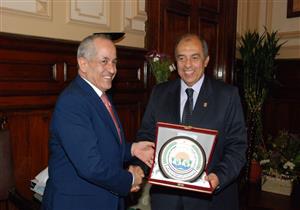 وزير الزراعة يبحث مع نظيره الأردني تكثيف التعاون الزراعي المشترك