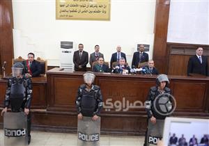 مد أجل الحكم على بديع و738 آخرين في "فضّ اعتصام رابعة" لـ28 يوليو