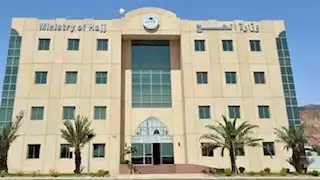 هل تنتهي أزمة الشركات المصرية الموقوفة قبل عمرة رمضان؟