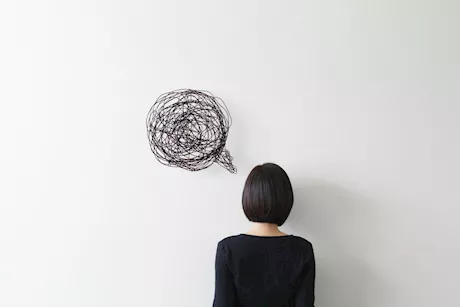 7 علامات غير عادية لتدهور الصحة العقلية.. لا تتجاهلها