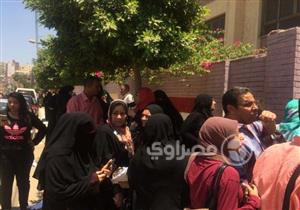 "الاستاتيكا" ترسم فرحة آخر أيام الامتحانات على وجوه طلاب "العلمي رياضة" الدقهلية