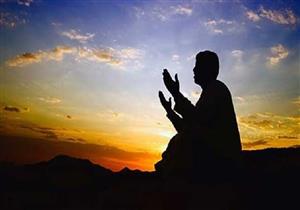 لم أزر قبر والدي منذ أكثر من عام لبعد المكان.. المفتي السابق يرد