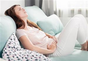 غير القرفة والنعناع.. مشروب يخلصك من آلام الدورة الشهرية 