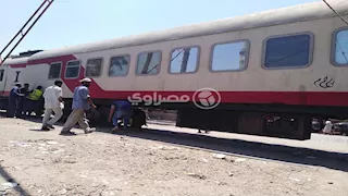 سقوط مفاجئ من قطار أعلى كوبري المرازيق بالبدرشين ينتهي بمصاب 