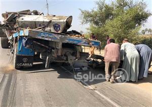 النائب العام يأمر بضبط وإحضار سائق الـ"تريلا" المتسبب في "تصادم المنيا"